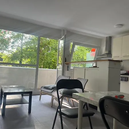 Oasis De Verdure Avec Balcons - Proche Versailles Apartamento *
